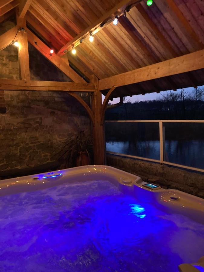 Saint-Aubin-des-Landes Le Moulin De Bretigneul B&B 외부 사진